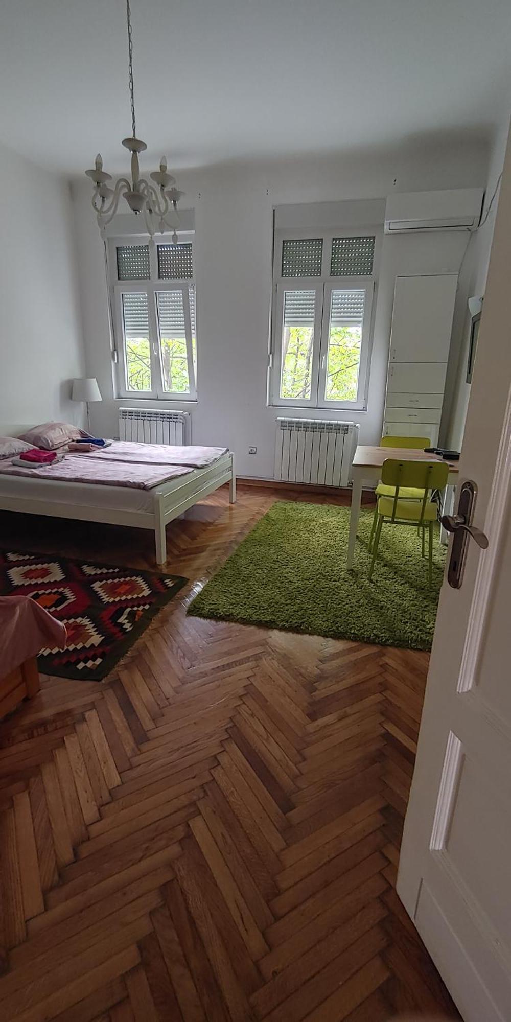 Cricket 2 Hostel Beograd Bagian luar foto